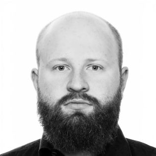 Paweł_Krzywoń-Majewski